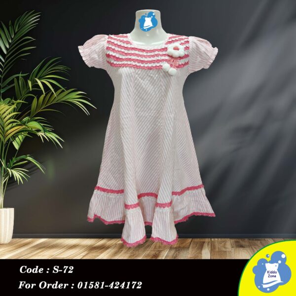 Trendy Checkered Lace Dress - Image 3